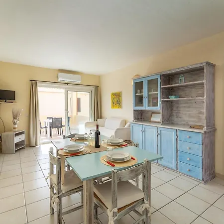 Апартаменты Relaxing Baiadebahas 2bedapt T6 Sleeps 6 Persons